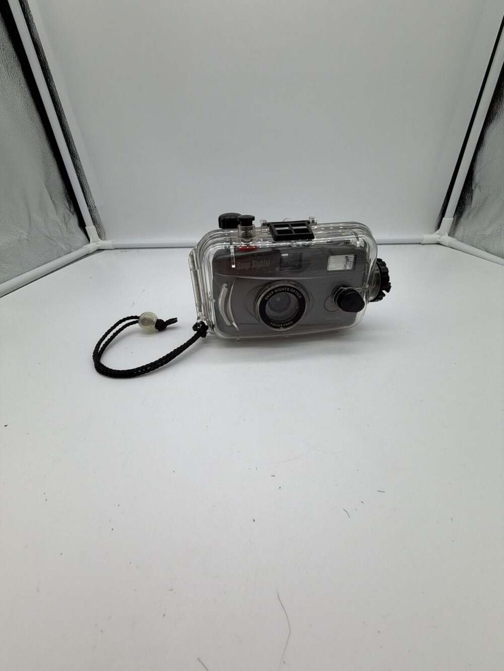 Snap Sights Underwater 35mm Film Camera Focus Free ( As Is )